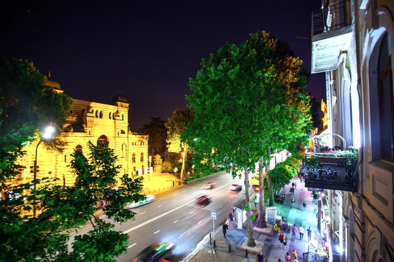 Rustaveli Hotel Tbilisi Buitenkant foto